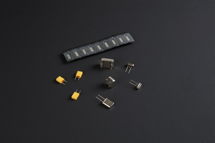 Catálogo de componentes electrónicos de cuarzo